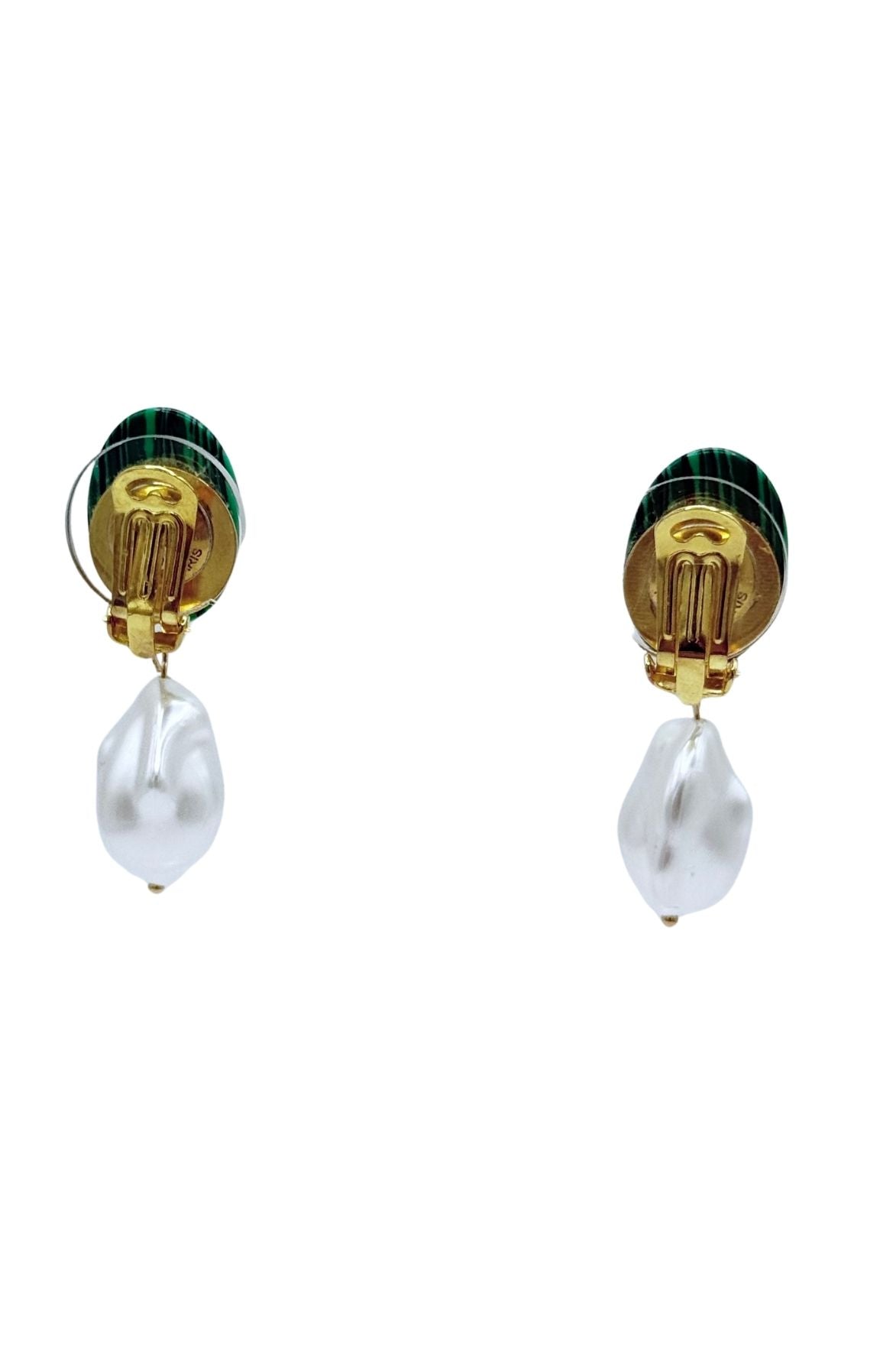 BOUCLES D'OREILLES CLIPS EN MALACHITE ET PERLE FANTAISIE