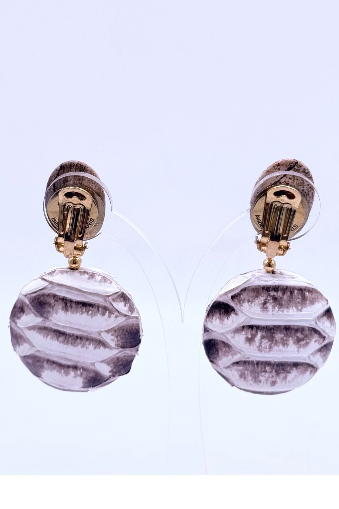 BOUCLES D'OREILLES EN PEAU EXOTIQUE ET FOSSILE