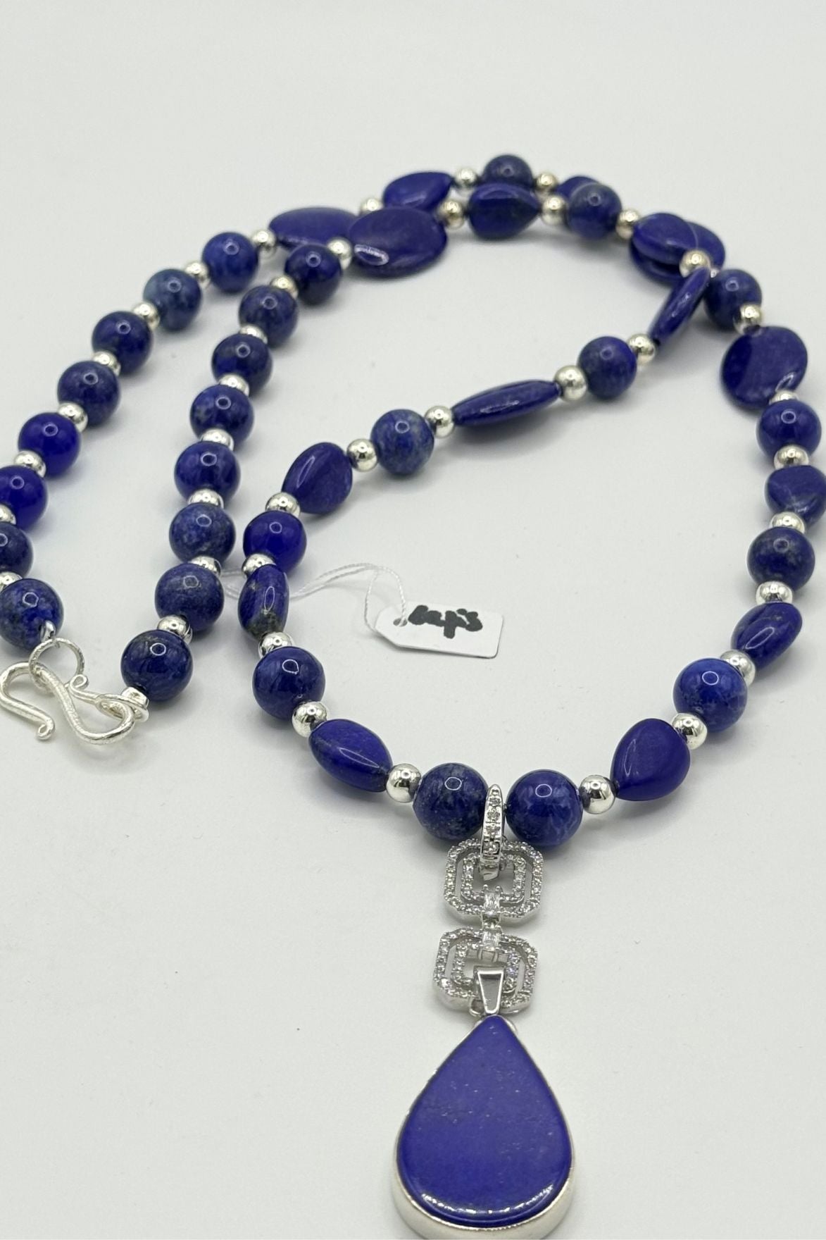 SAUTOIR EN LAPIS LAZULI AVEC GOUTTE EN LAPIS LAZULI SUR ARGENT 925