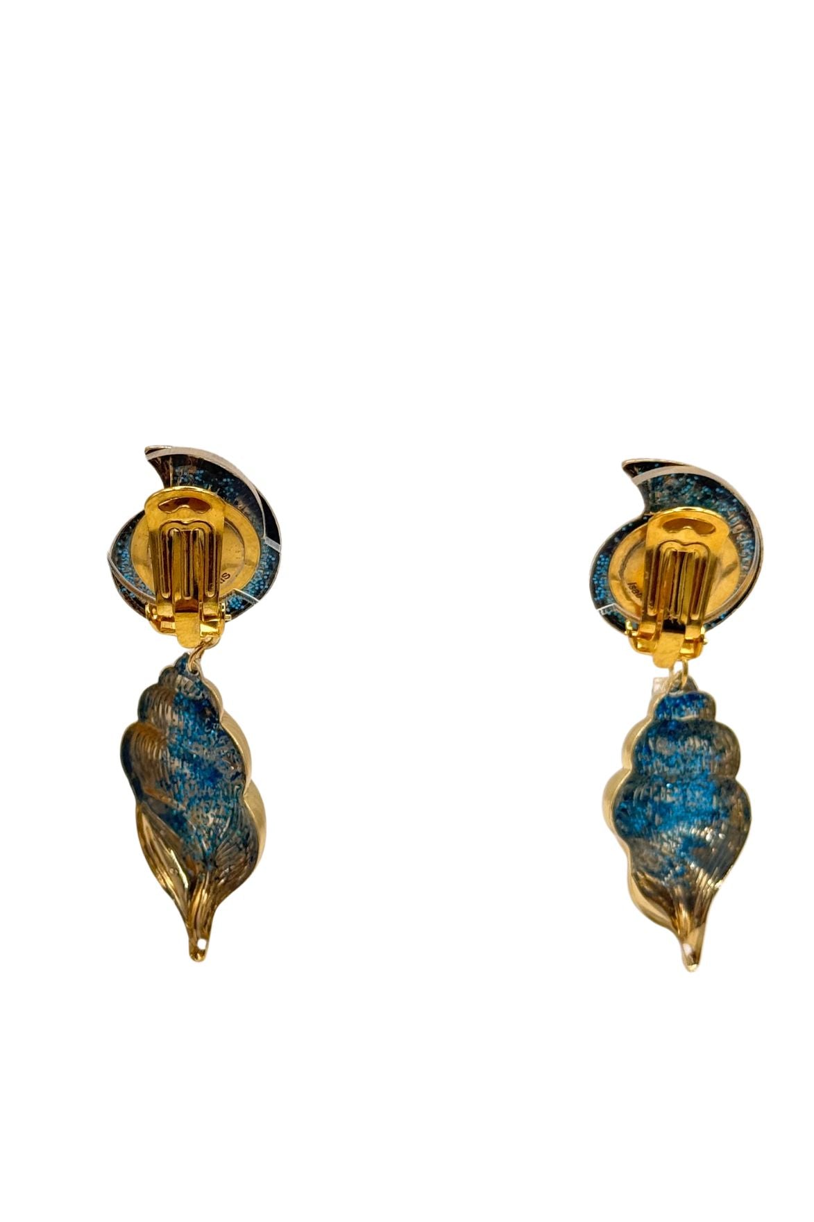 BOUCLES D'OREILLES CLIPS PLAQUE OR ESCARGOT DES MERS