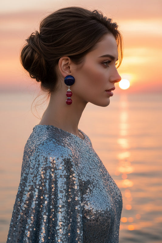 BOUCLES D'OREILLES CLIPS EN LAPIS LAZULI ET COQUILLAGE ROUGE