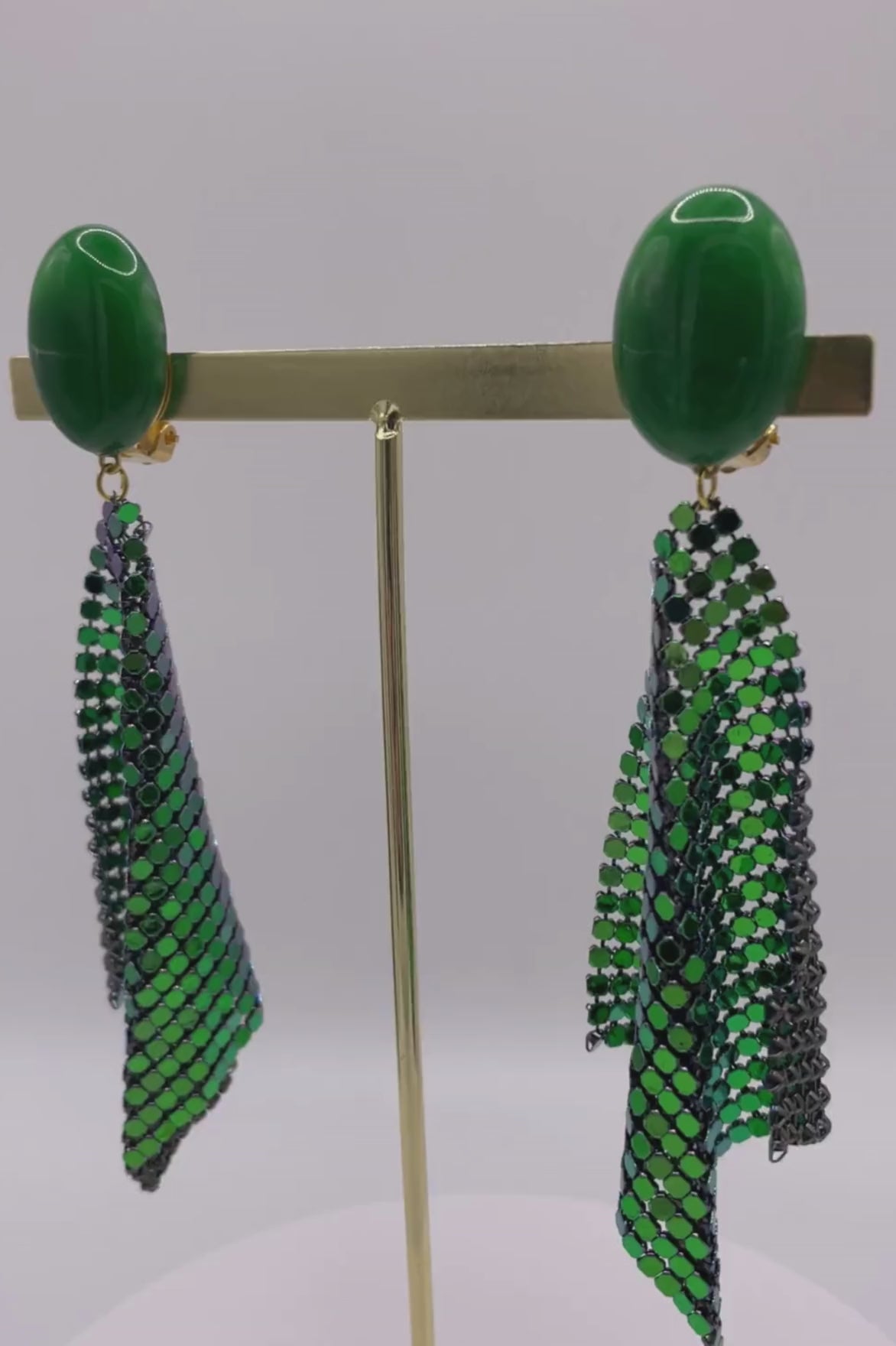 clips-cabochon-jade-vert-sapin-cotedemaille-vert-longues